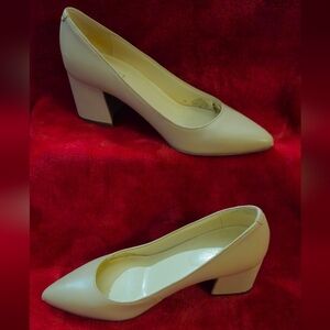 Nine West Cream Block Heel Pointed Toe Shoes - Size 5M